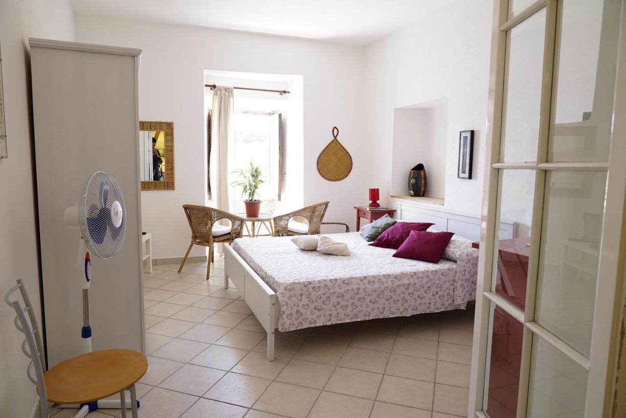 Casa Vacanze Irene Scalea Bagian luar foto